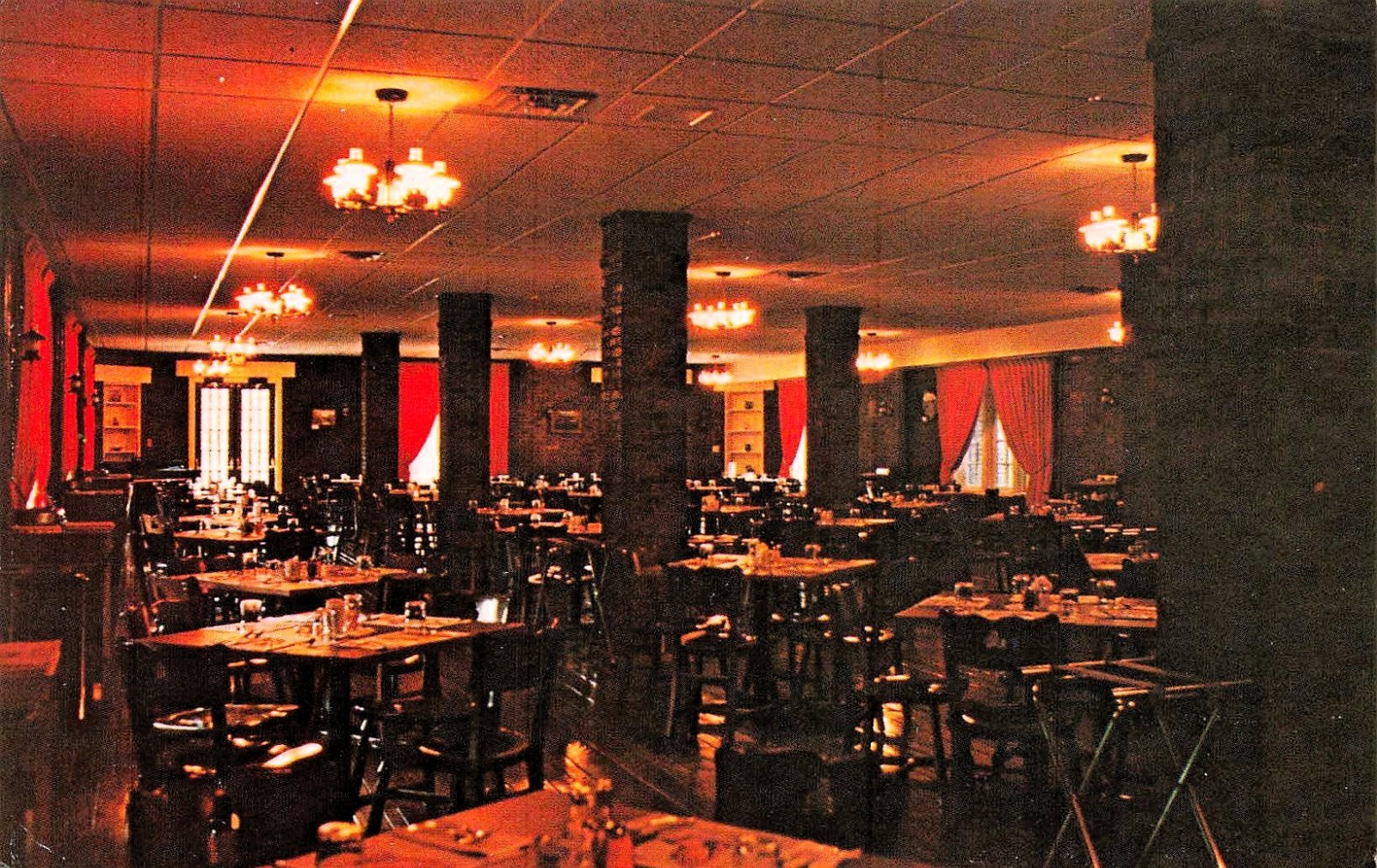Marshall Indiana Turkey Run Inn Interior Restaurant Hotel Vtg Postcard 19A