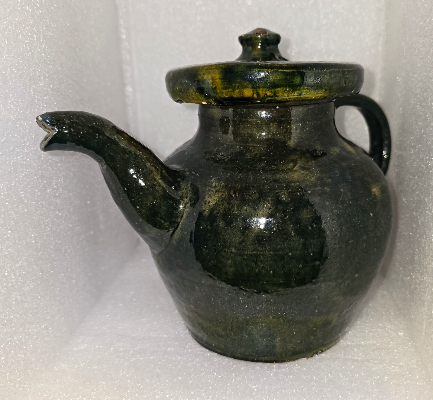 Vintage Pottery - Tea Pot And Cups Set