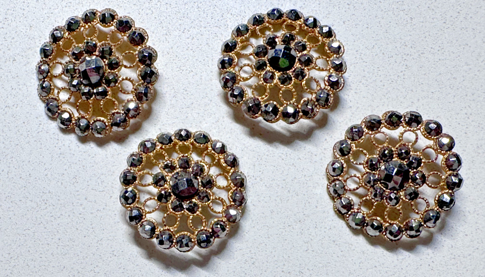 4 MATCHING ANTIQUE ROUND GOLD TONE & POLISHED METAL FILAGREE SHANK BUTTONS D646