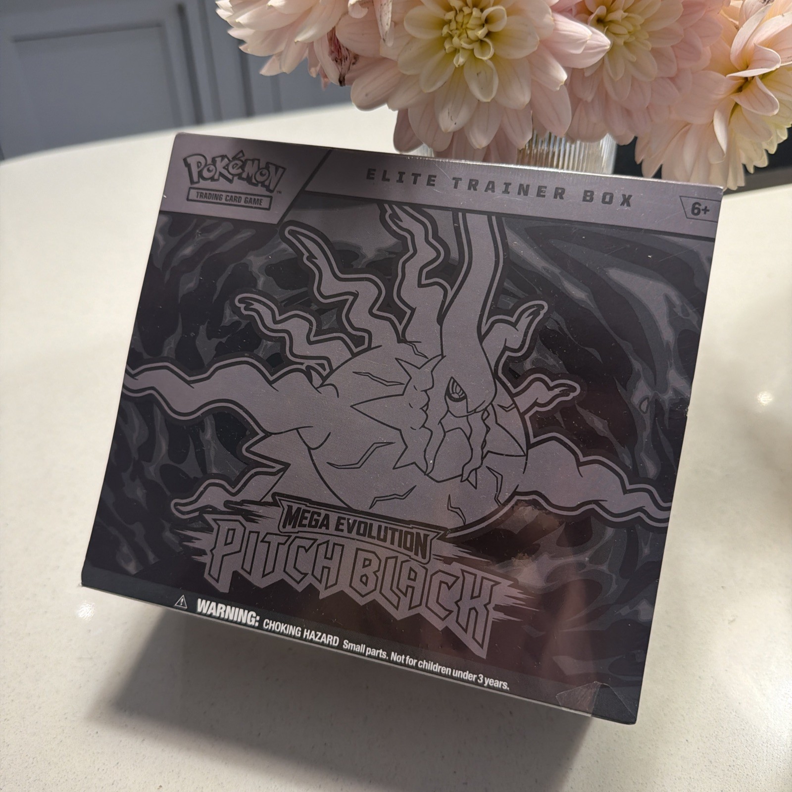 Pokemon TCG: Mega Evolution Pitch Black Elite Trainer Box - BRAND NEW SEALED ETB