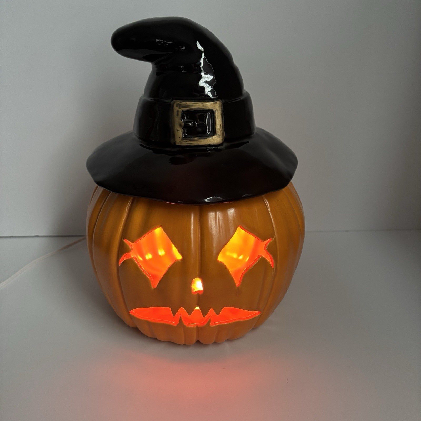Vintage Scioto Ceramic Light Up Pumpkin w/Hat Halloween Rare Find