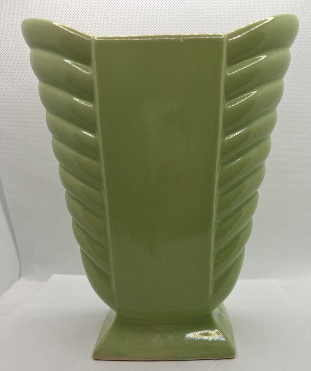 Antique Deco Shawnee Pottery Green Large Flower Vase Chevron Pattern