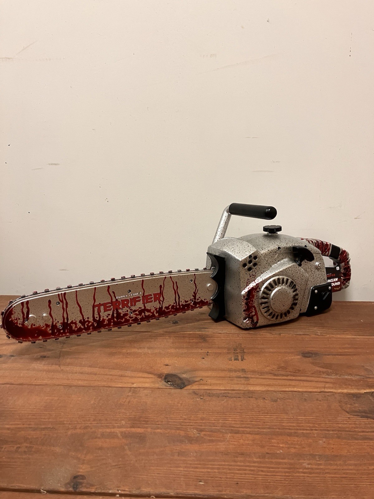 Terrifier Art The Clown Chainsaw With Sound Costume Prop Spirit Halloween NEW