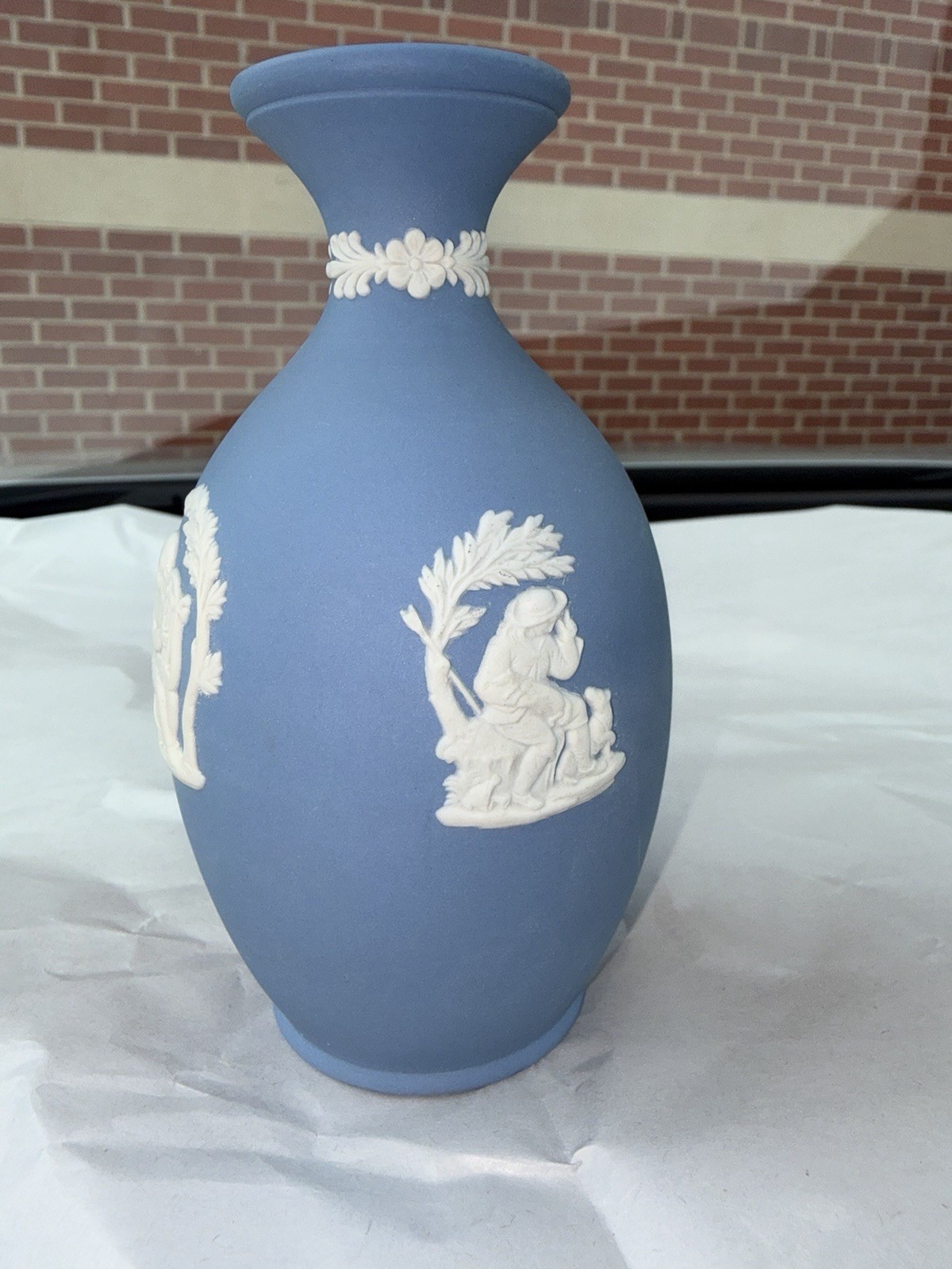 Wedgwood Jasperware Small Bud Vase Blue Cameos 5