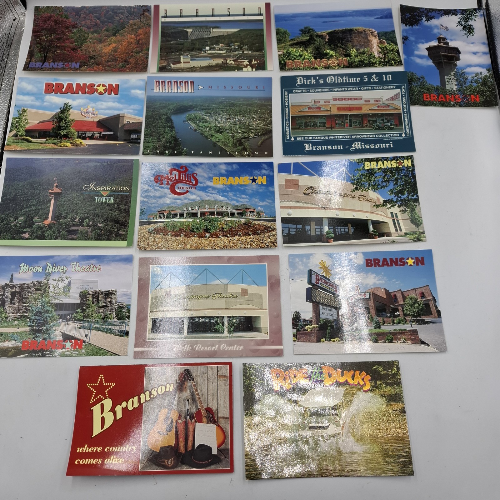 Lot Of 14 Postcard lot Missouri Branson 