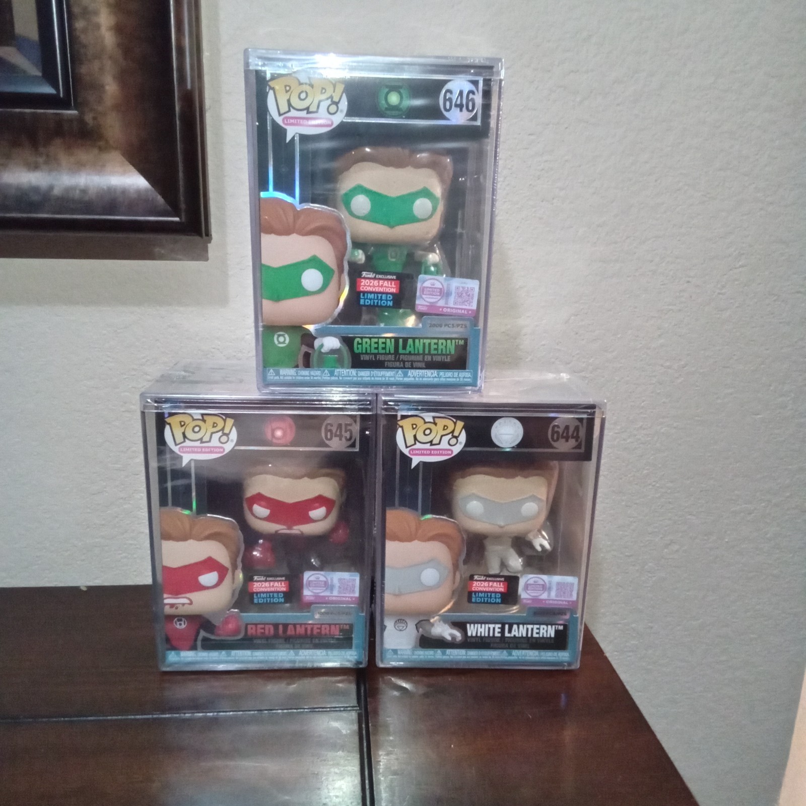 FUNKO POP DC COMICS WHITE RED GREEN LANTERN BUNDLE NYCC 2026 SHARED STICKER FUNKO POP DC COMICS WHITE RED GREEN LANTERN BUNDLE NYCC 2026 SHARED STICKER