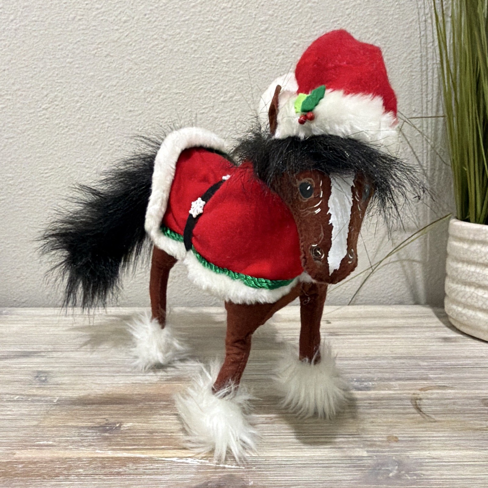 Annalee 10in Snowflake Clydesdale Item #750716 - 2016