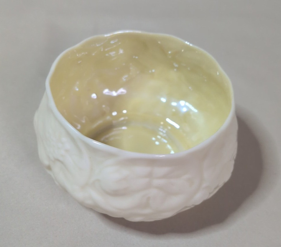 VTG BELLEEK Ireland Porcelain Open Sugar Bowl Floral Pattern Lotus 6th Mark