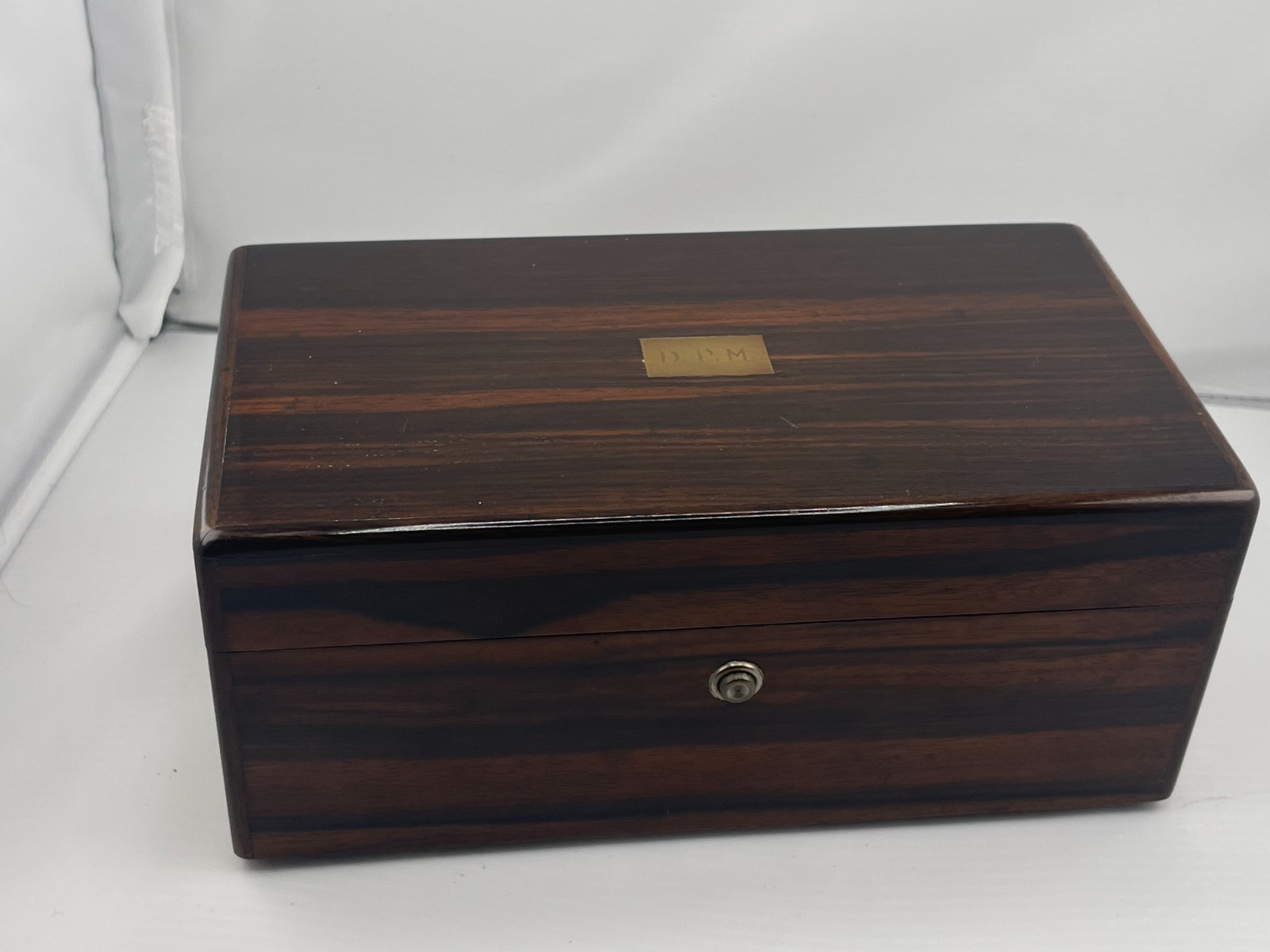 Vintage Rosewood Cigar Humidor 1930s-50s Art Deco Lock & Brass Monogram