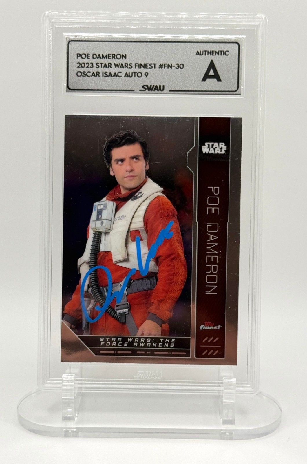 2023 Topps Finest Star Wars Poe Dameron FN-30 signed by Oscar Isaac SWAU