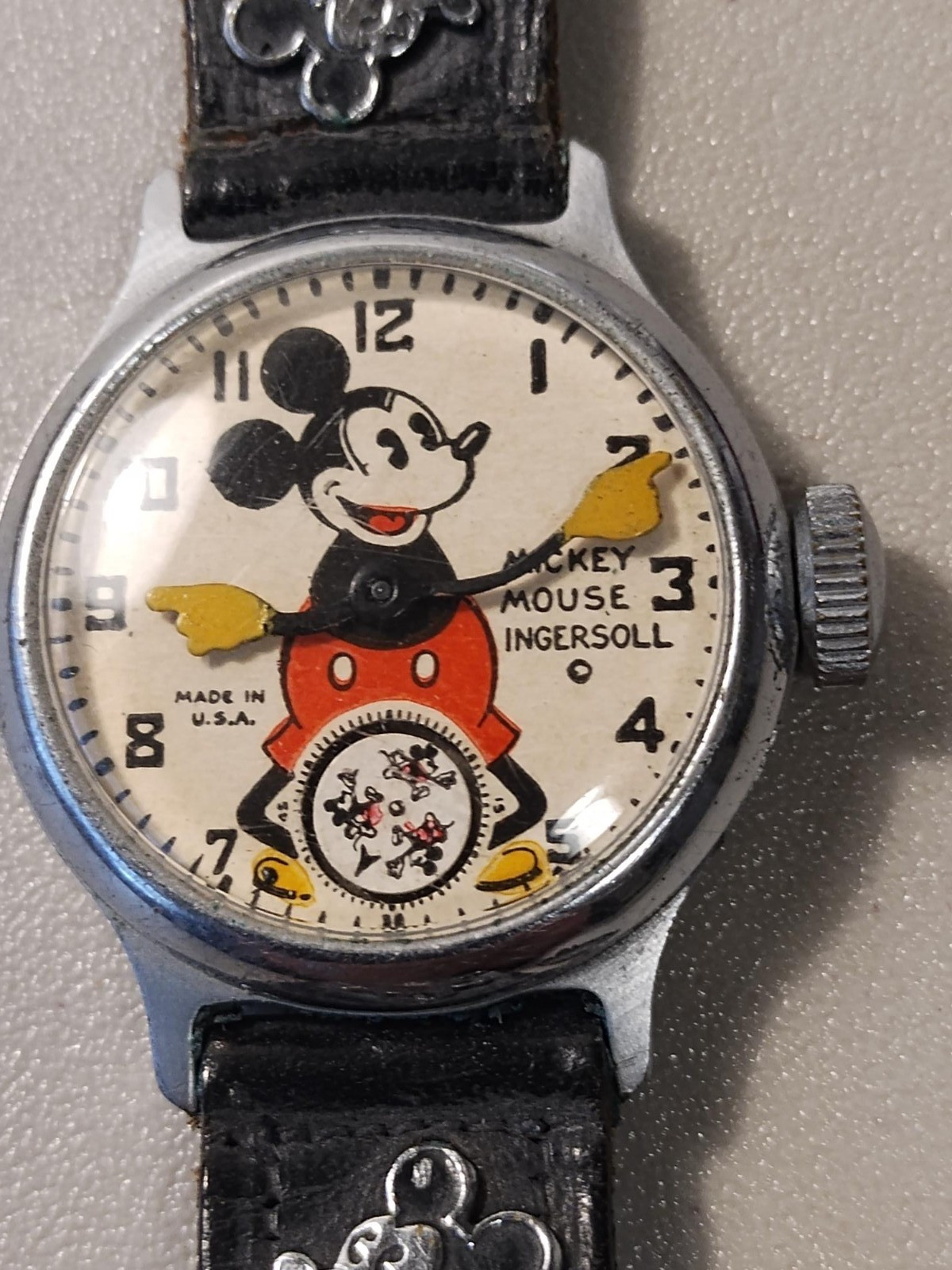 Vintage 1930's Ingersoll mickey mouse watch