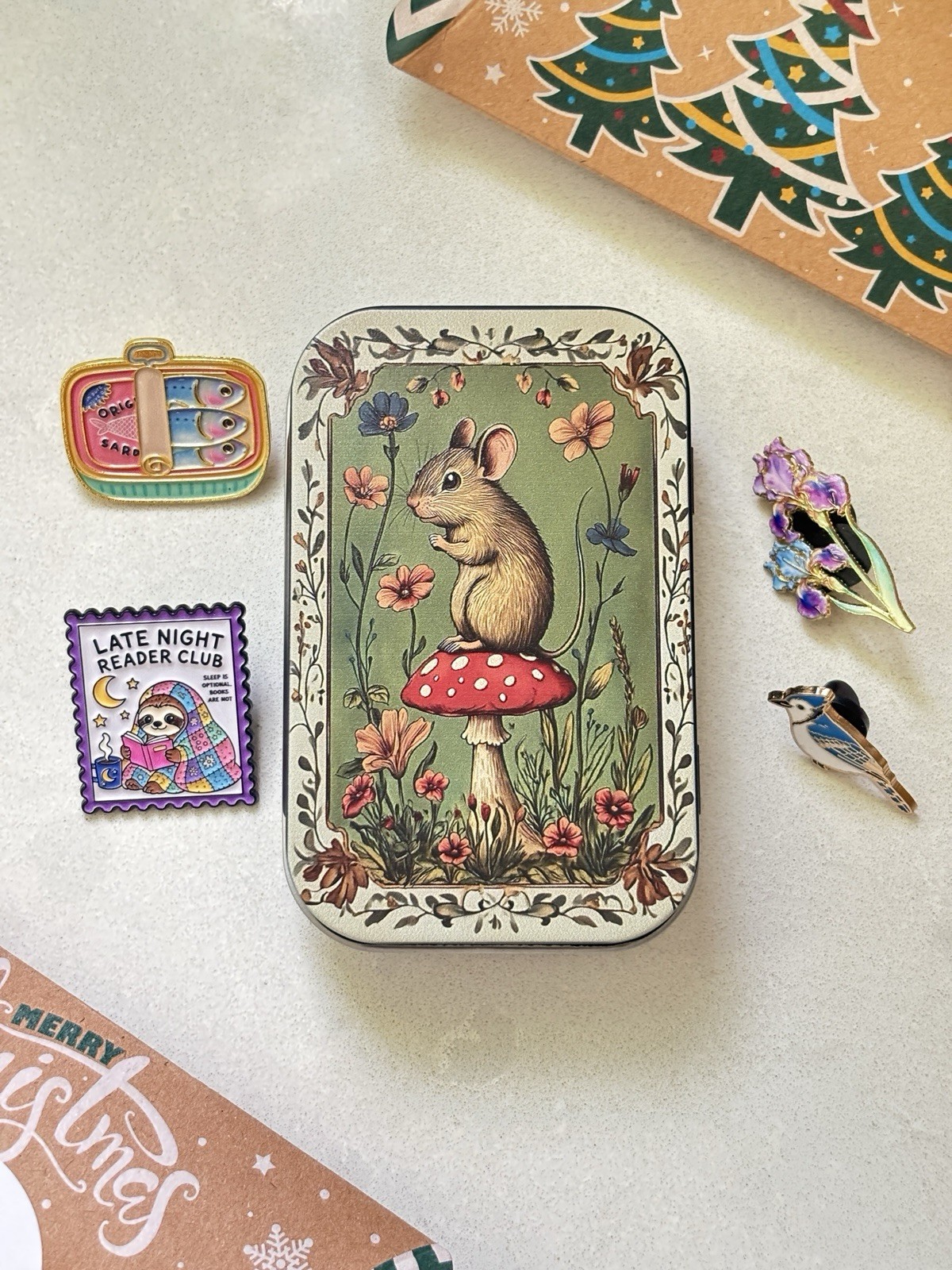 Vintage Mouse Mushroom Tin Box and 4 pin set