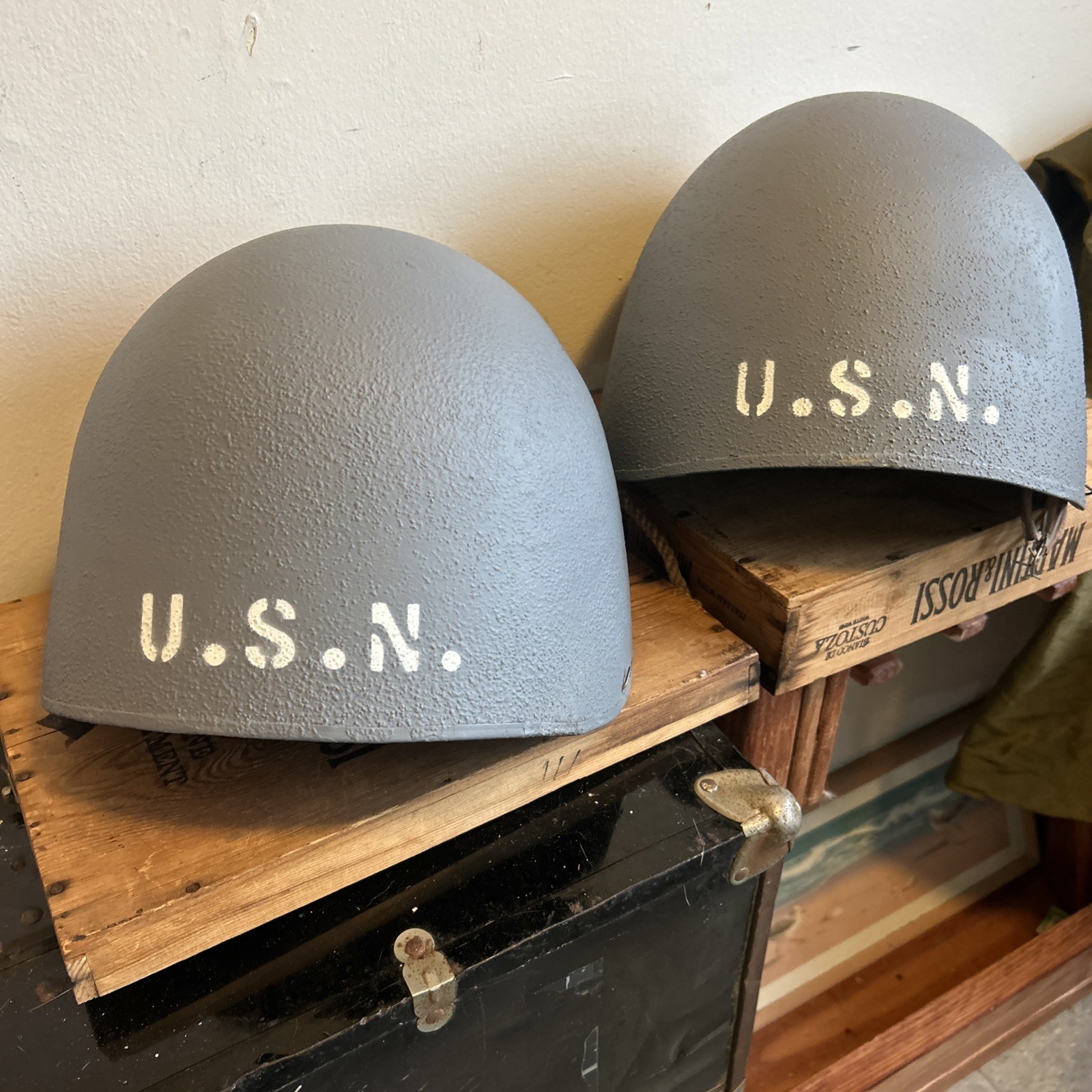 WW2 US NAVY MK 2 TALKER HELMETS MUSEUM QUALITY 2 TOTAL WW2 US NAVY MK 2 TALKER HELMETS MUSEUM QUALITY 2 TOTAL