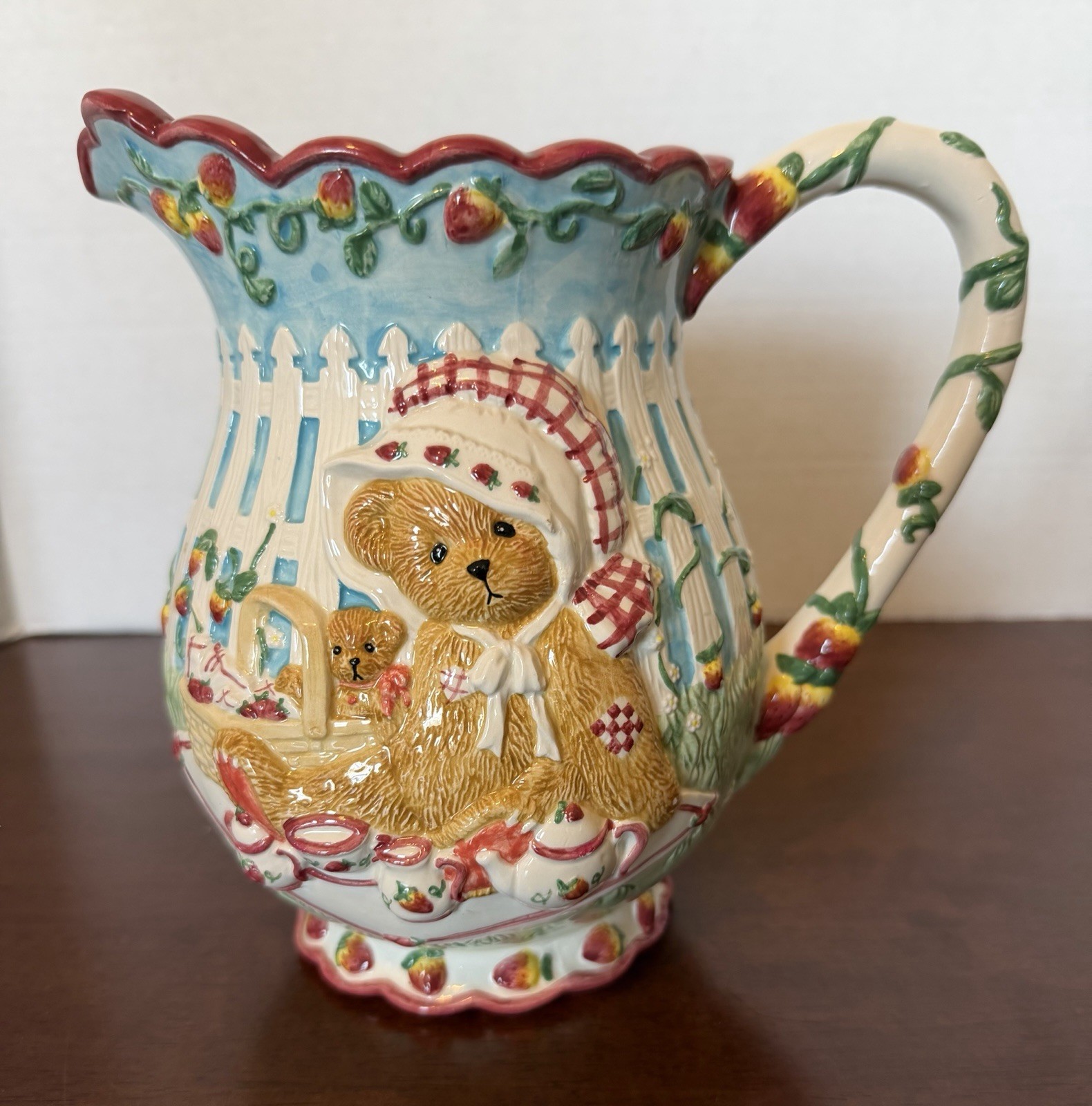 Vtg Cherished Teddies 1995 Decorative Pitcher 8”Strawberry Lane #161292 Enesco