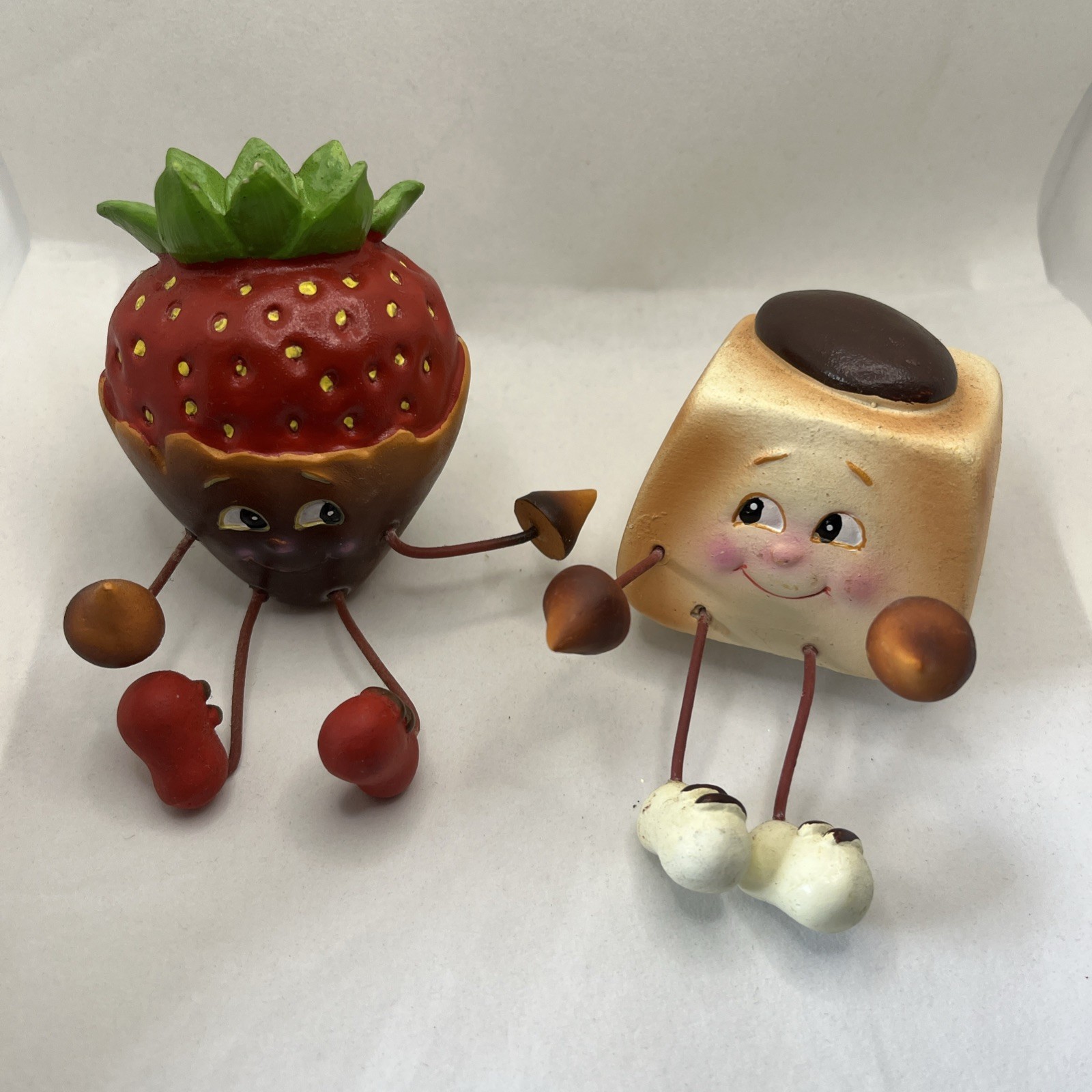 WMG Whimsical Shelf Sitters Figurines Sweet Treats Lot of 2 2011 