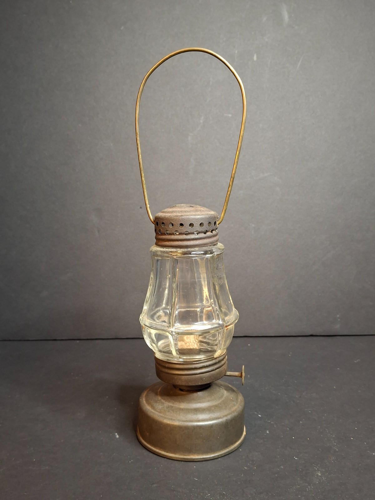 Antique PERKO Wonder Junior Skater\'s Lantern Perkins Marine Lamp Oil Kerosene