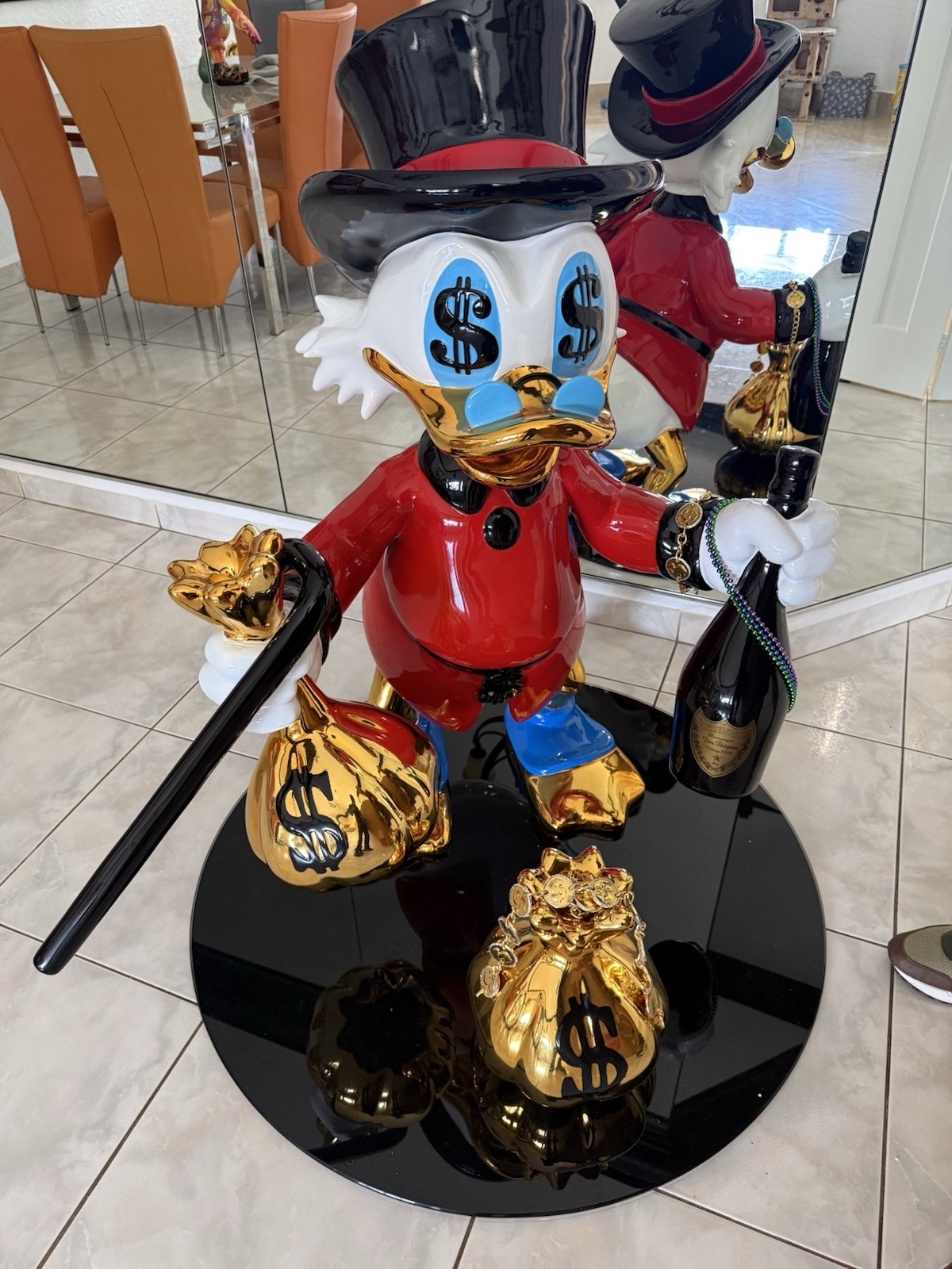 Scrooge McDuck Resin Statue Disney 5ft Tall 2 1/2 Get Wide Exclusive