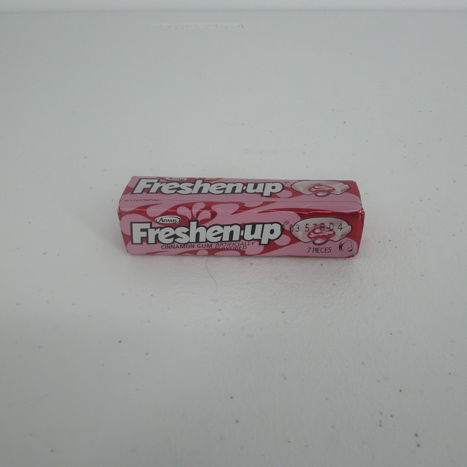 Vintage ADAMS FRESHEN-UP CINNAMON GUM Unopened