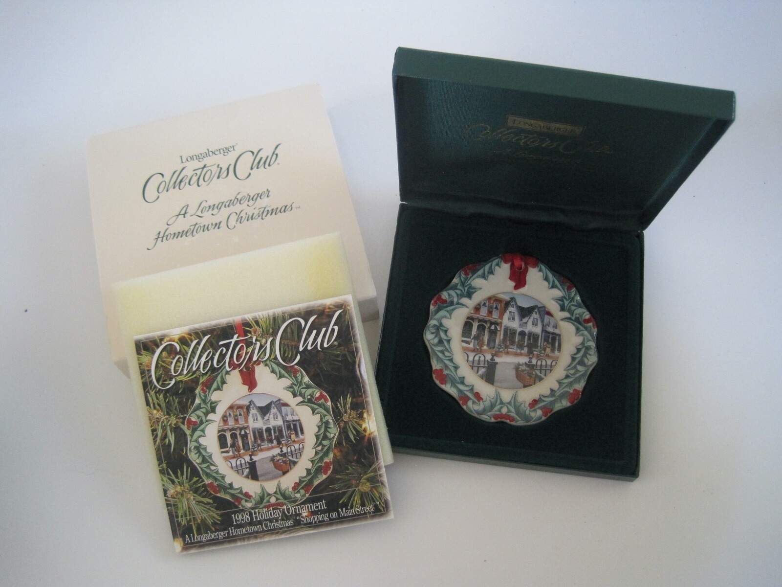 Longaberger Hometown Christmas Ornament w/ Case Flyer & Sleeve 1998 Longaberger Hometown Christmas Ornament w/ Case Flyer & Sleeve 1998