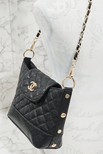 Brand New Chanel Makeup Black Quilted Shoulder Strap Bag Crossbody - VIP Gift