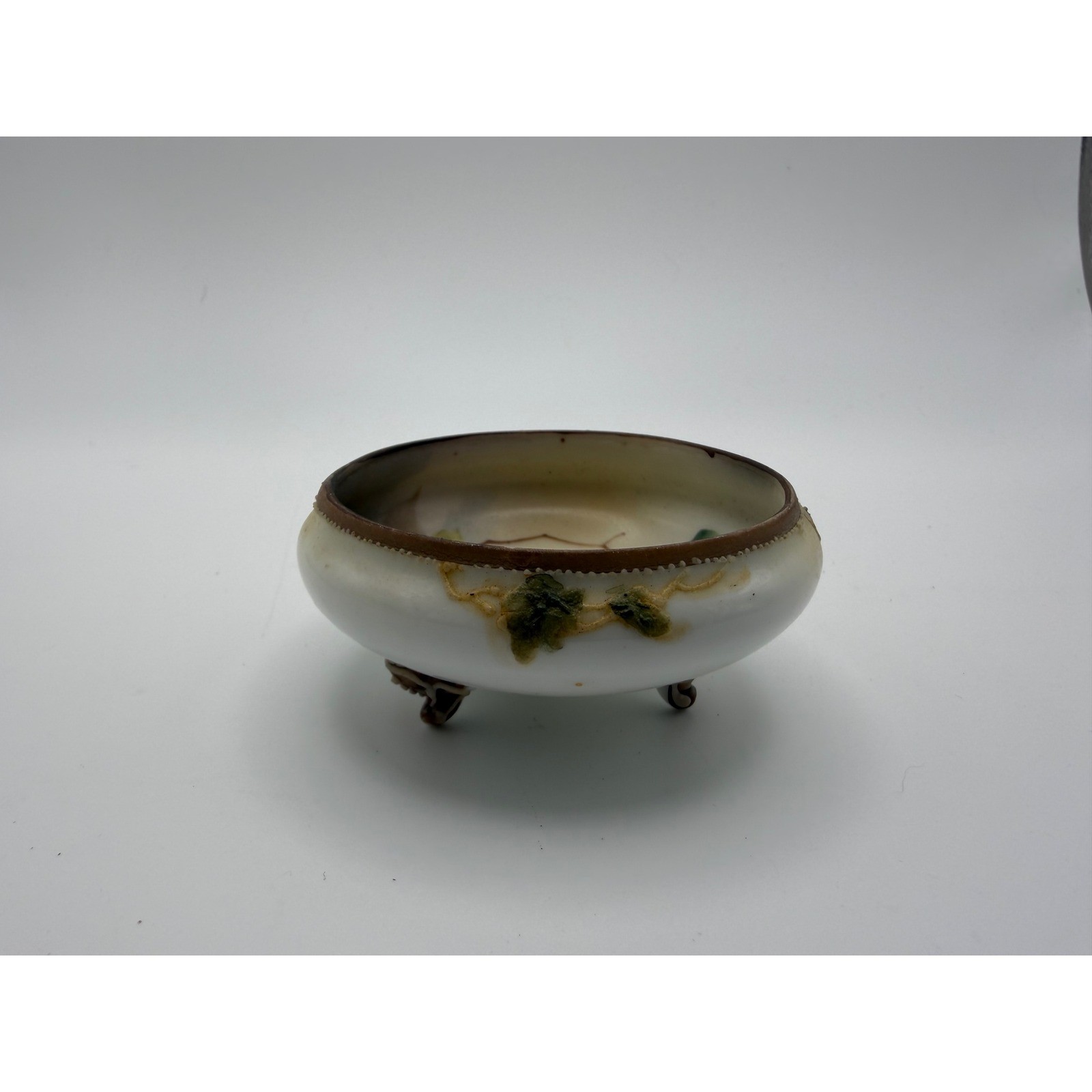 Antique Nippon Hand Painted Porcelain Nut Bowl Chestnut Motif Tripod Feet 4 inch