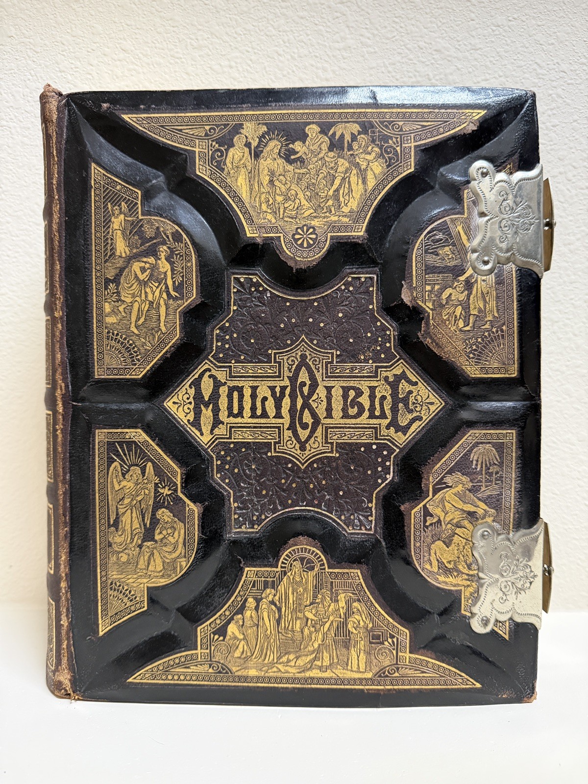 1880s Antique Holy Bible (Combination Edition) w/ 2,000 Illustrations