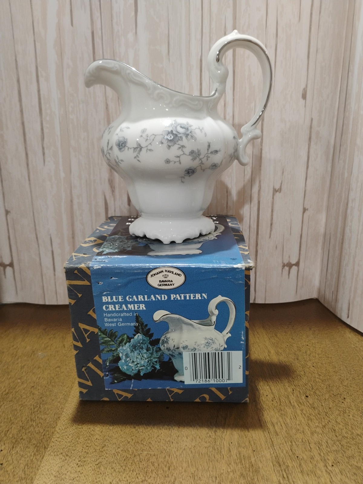 Vintage Johann Haviland Bavaria Germany Fine China Blue Garland Creamer Pitcher