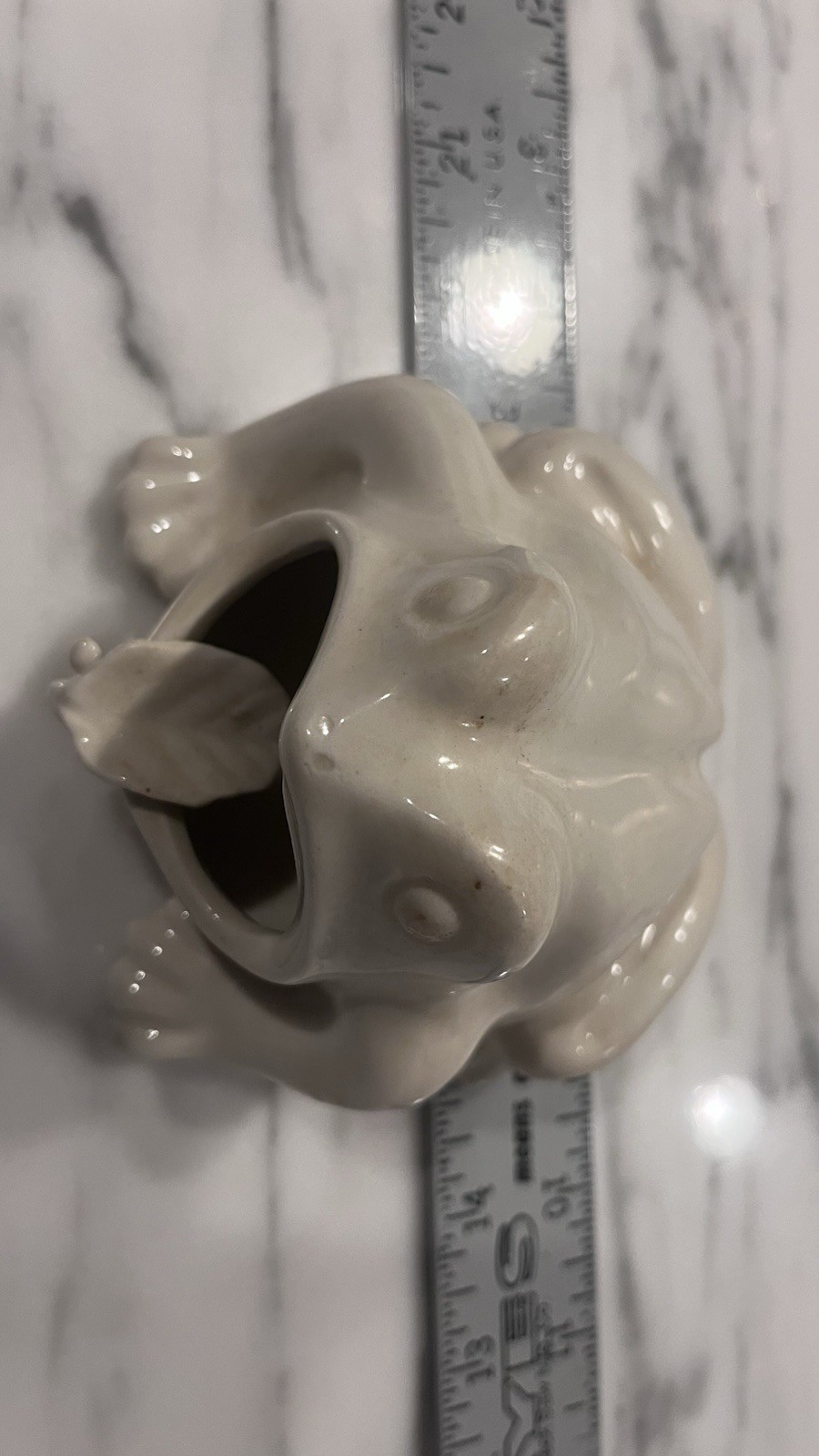 Vintage Made in Japan Ceramic Frog Ashtray Cigarette Holder Novelty