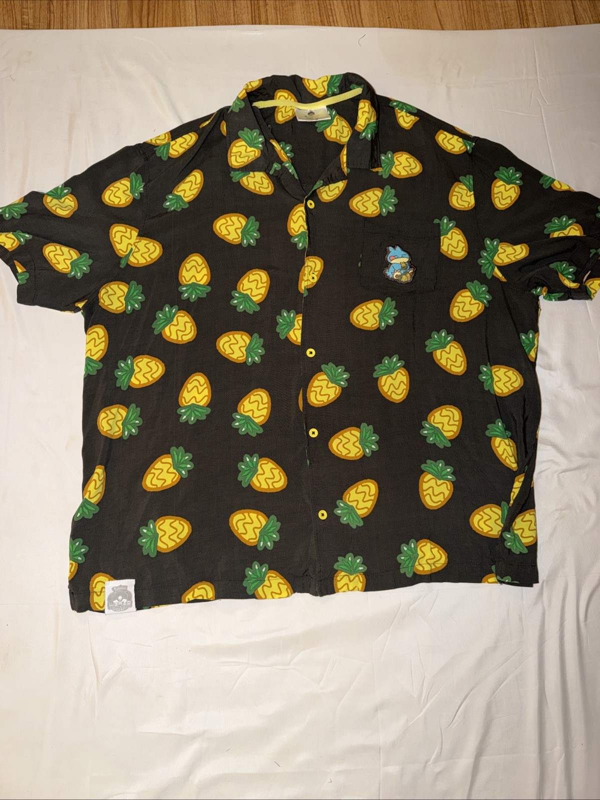 Pokemon 2024 World Championships Tropical Shirt XL Honolulu Hawaii Munchlax