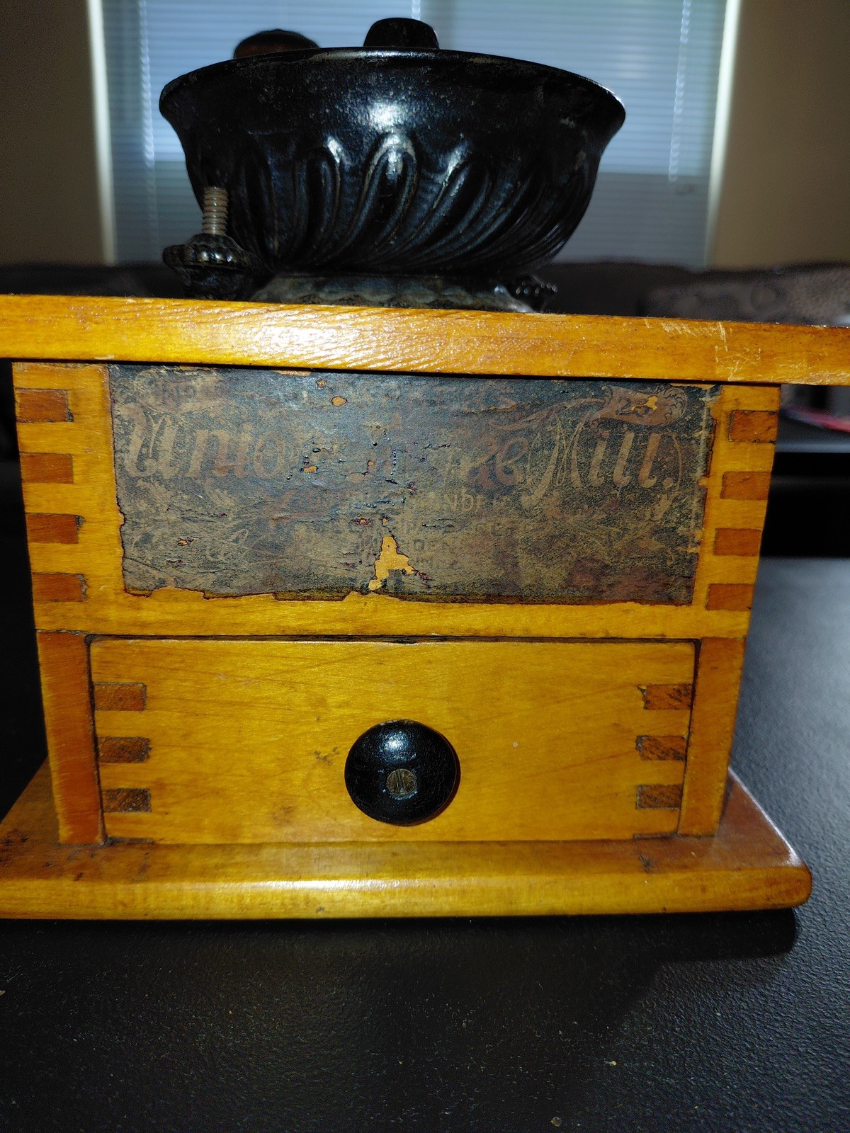 ANTIQUE Parker’s Double Grinder Union Coffee Mill no. 25 ANTIQUE Parker’s Double Grinder Union Coffee Mill no. 25