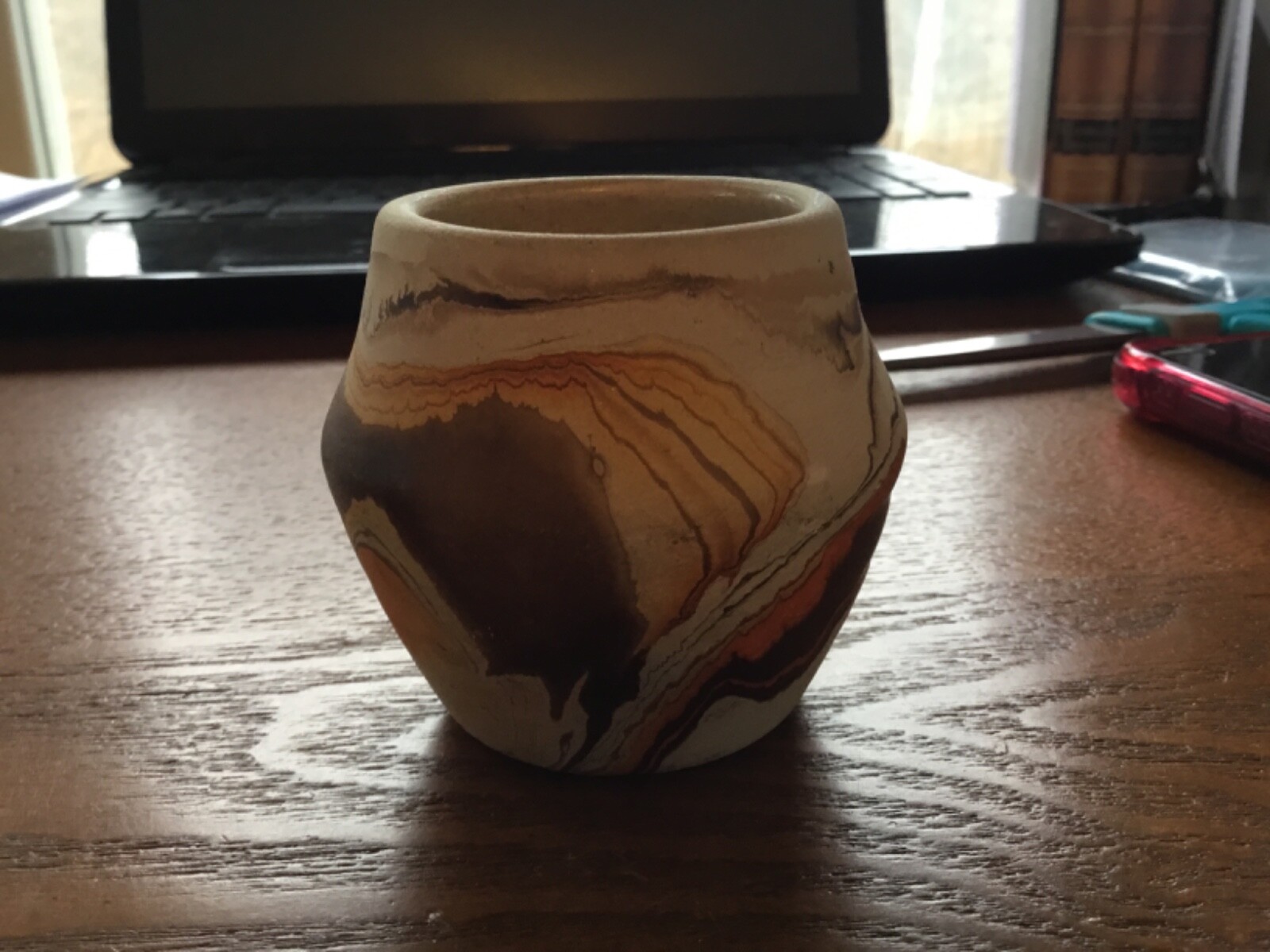 NEMADJI POTTERY Handmade U.S.A. Earth Tones Swirl Vase Pot 2 1/2\' Tall