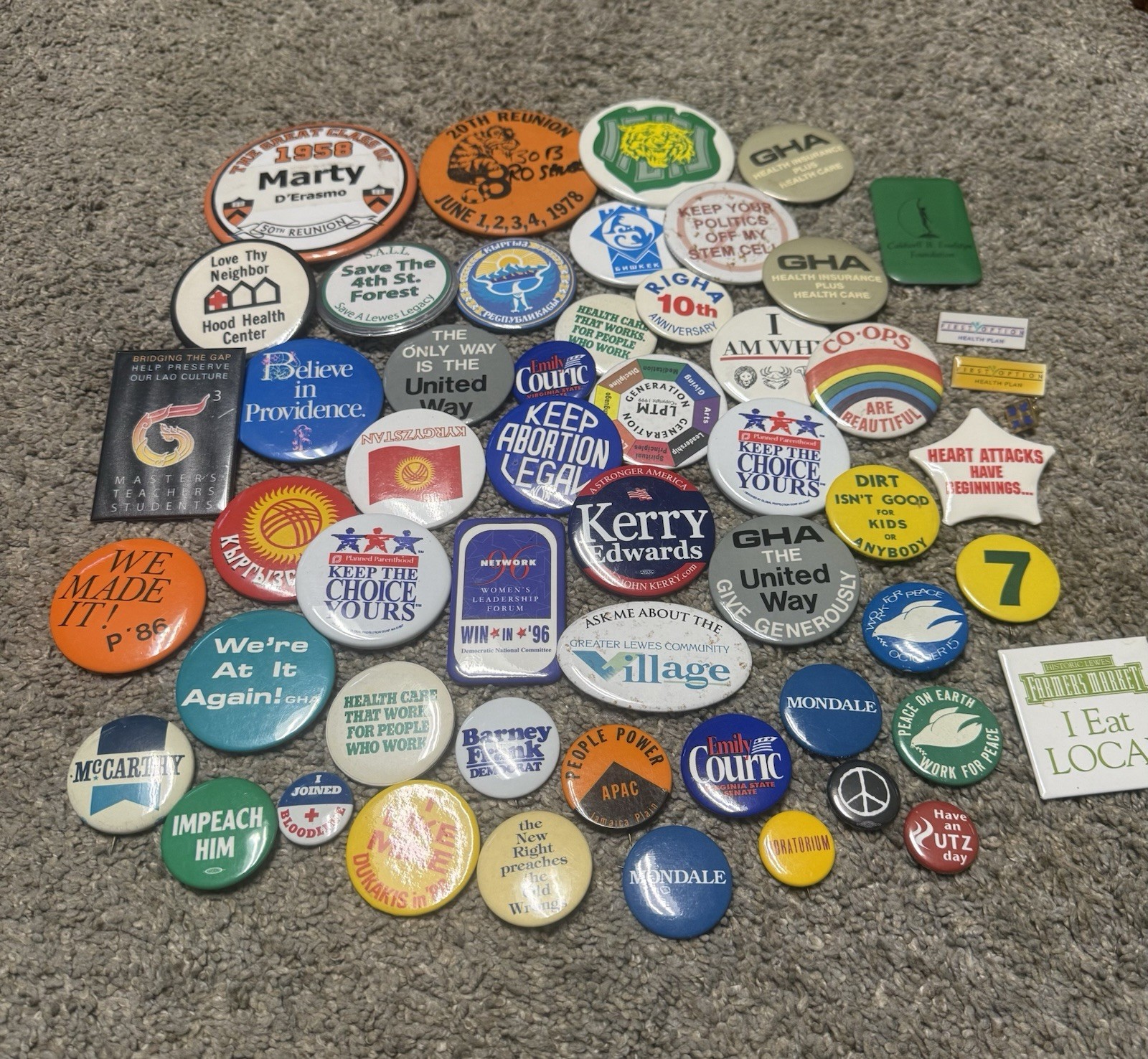 Mixed Lot 50 Vintage Buttons/Pins Political, School, Travel, Advertising- Used