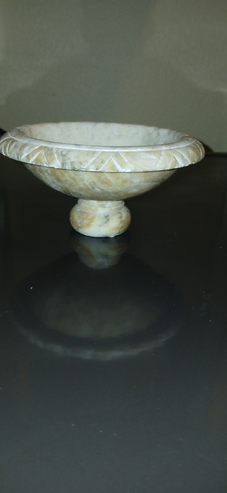 MCM  Vintage  Alabaster - Marble Tazza Bird Bath Butterscotch & White- 6\
