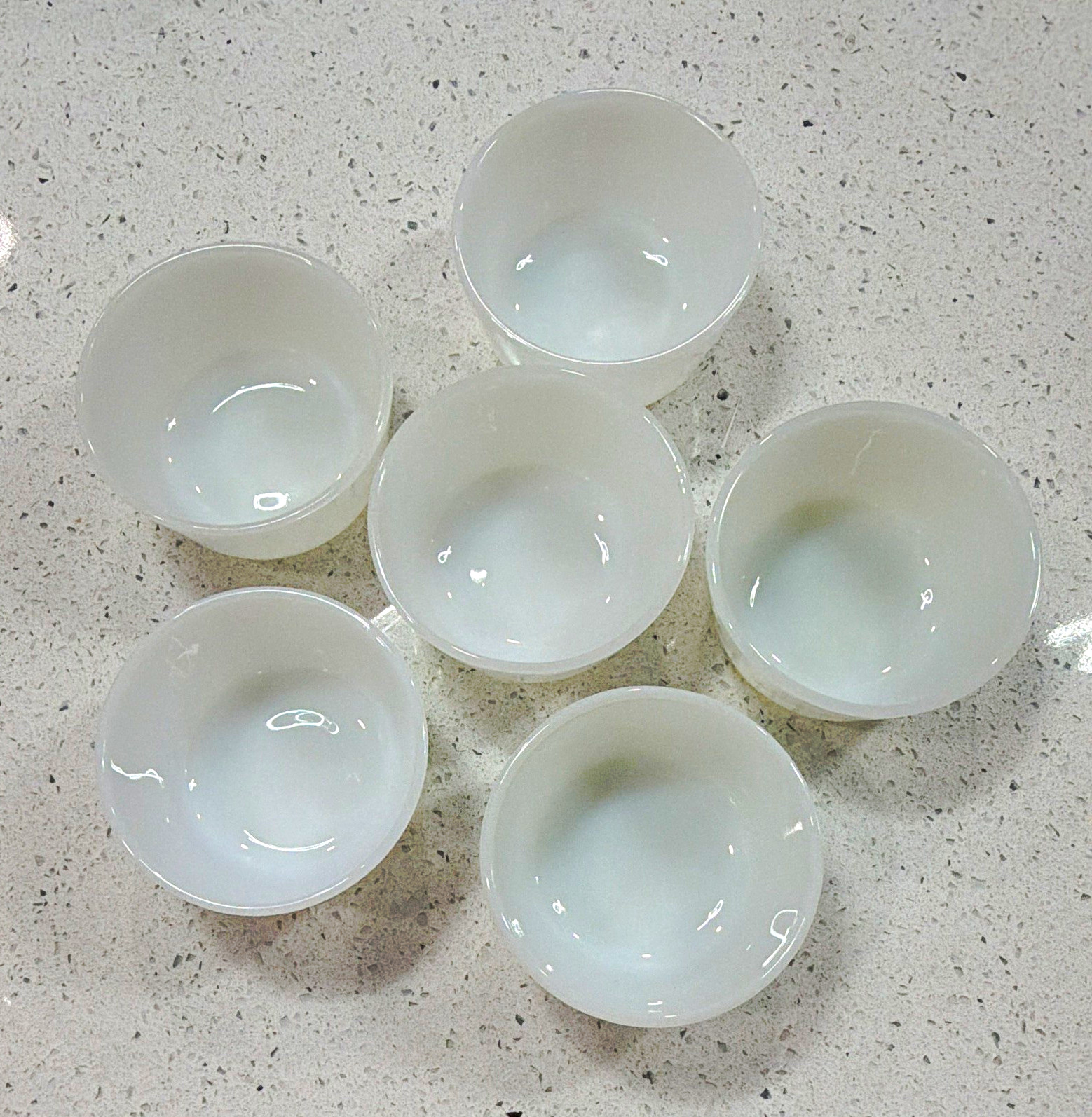 Anchor Hocking Fire-King White Milk Glass Stackable Mixing Bowl Set 6 MPN 4634