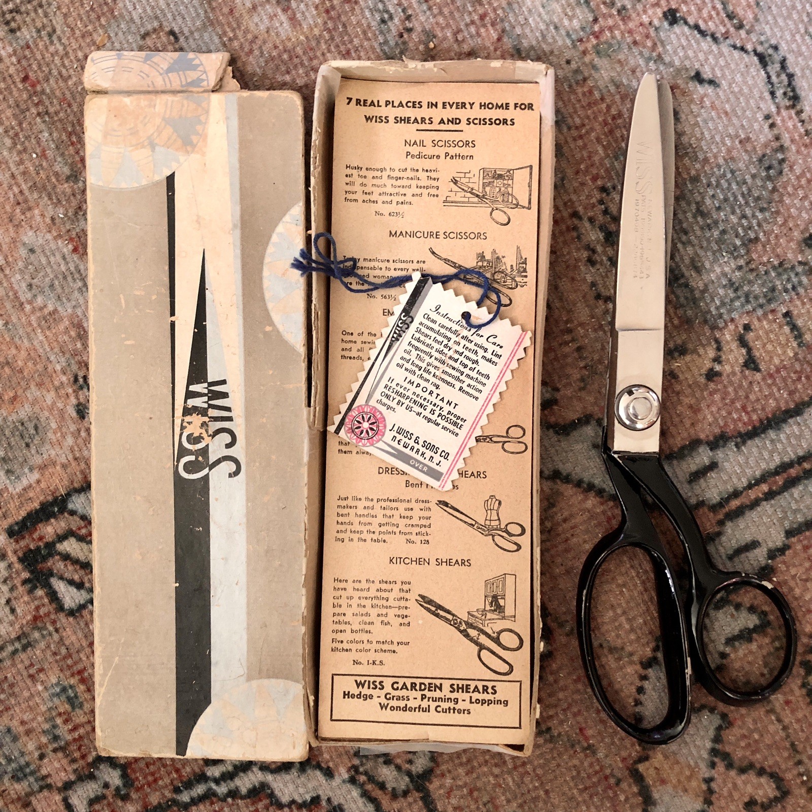 Vintage Wiss Pinking Shears  Model C 9 inch Dressmakers ￼Scissors