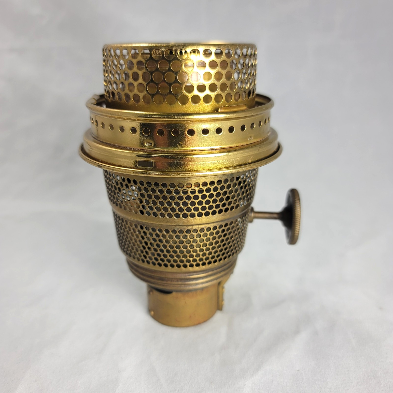 GENUINE  ALADDIN  BRASS  MODEL \