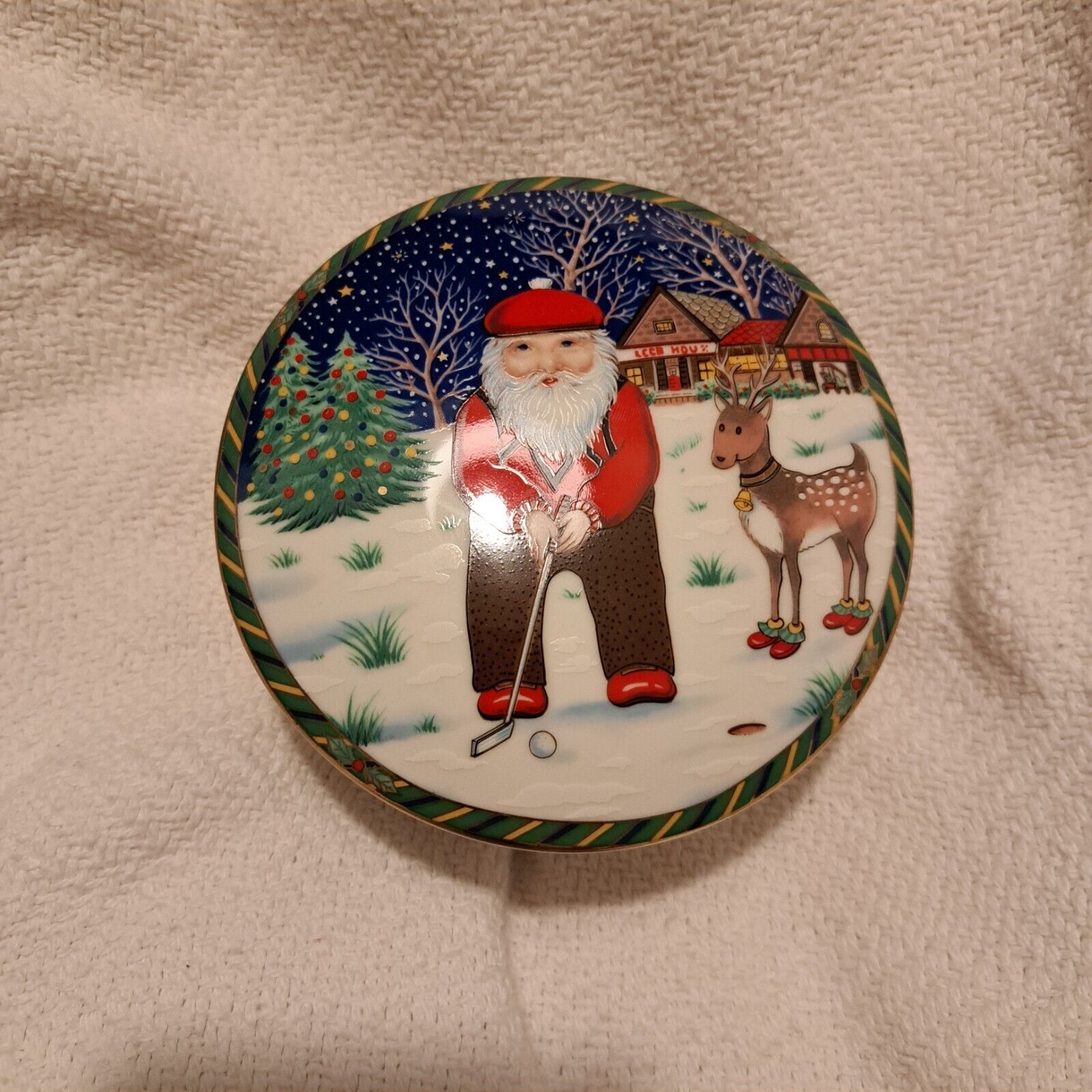 Mikasa Golf Porcelain Trinket Dish Santa's Tee Time Japan Decor Gift Christmas