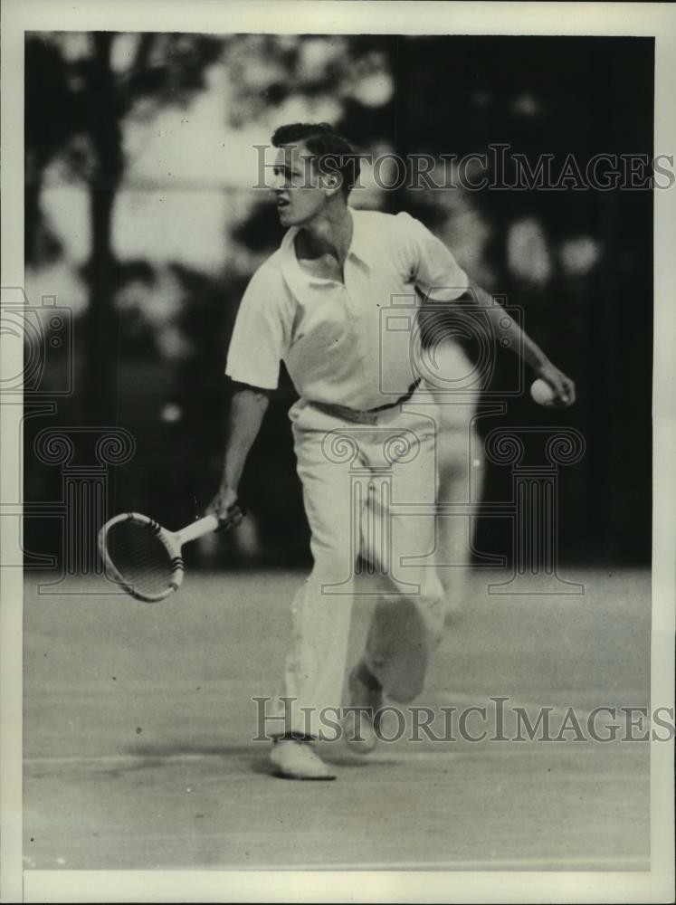 1935 Press Photo Hal Surface completes in North & South Men's Tennis