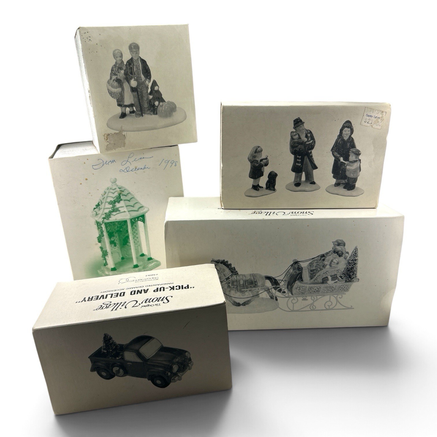 Vintage Dept 56 Set Of 5 Christmas Village Figurines And Accessories All In Box Vintage Dept 56 Set Of 5 Christmas Village Figurines And Accessories All In Box