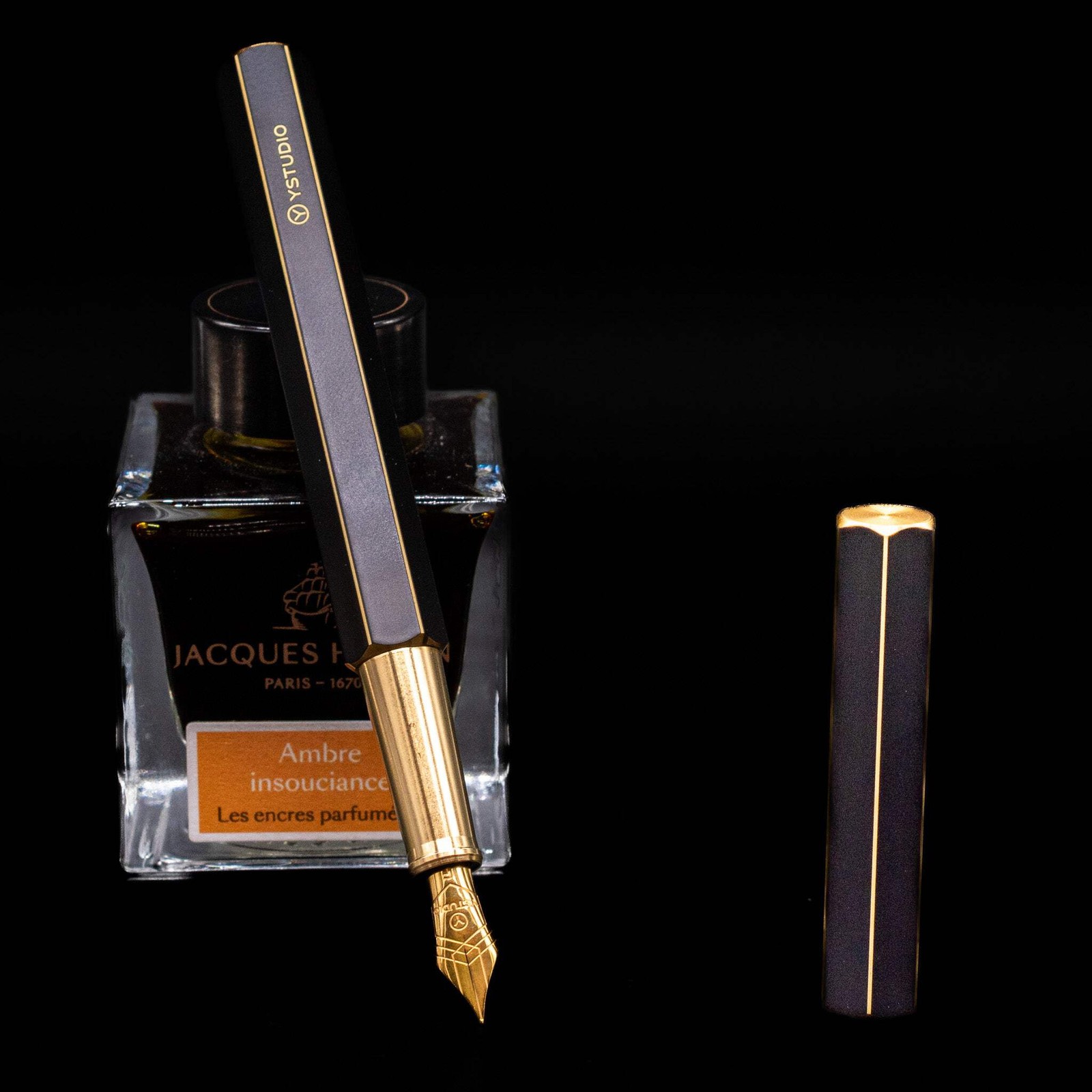 Ystudio Classic Revolve Fountain Pen - Black