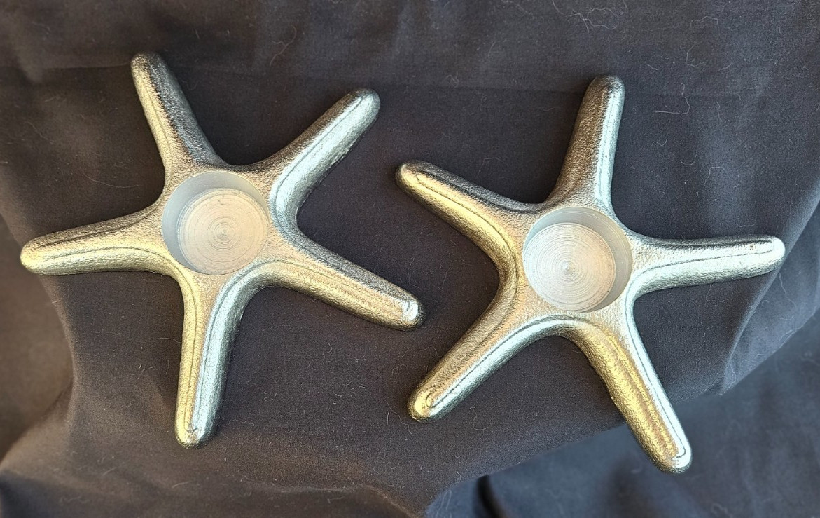 Vintage Star shaped tea light holders 6.5\