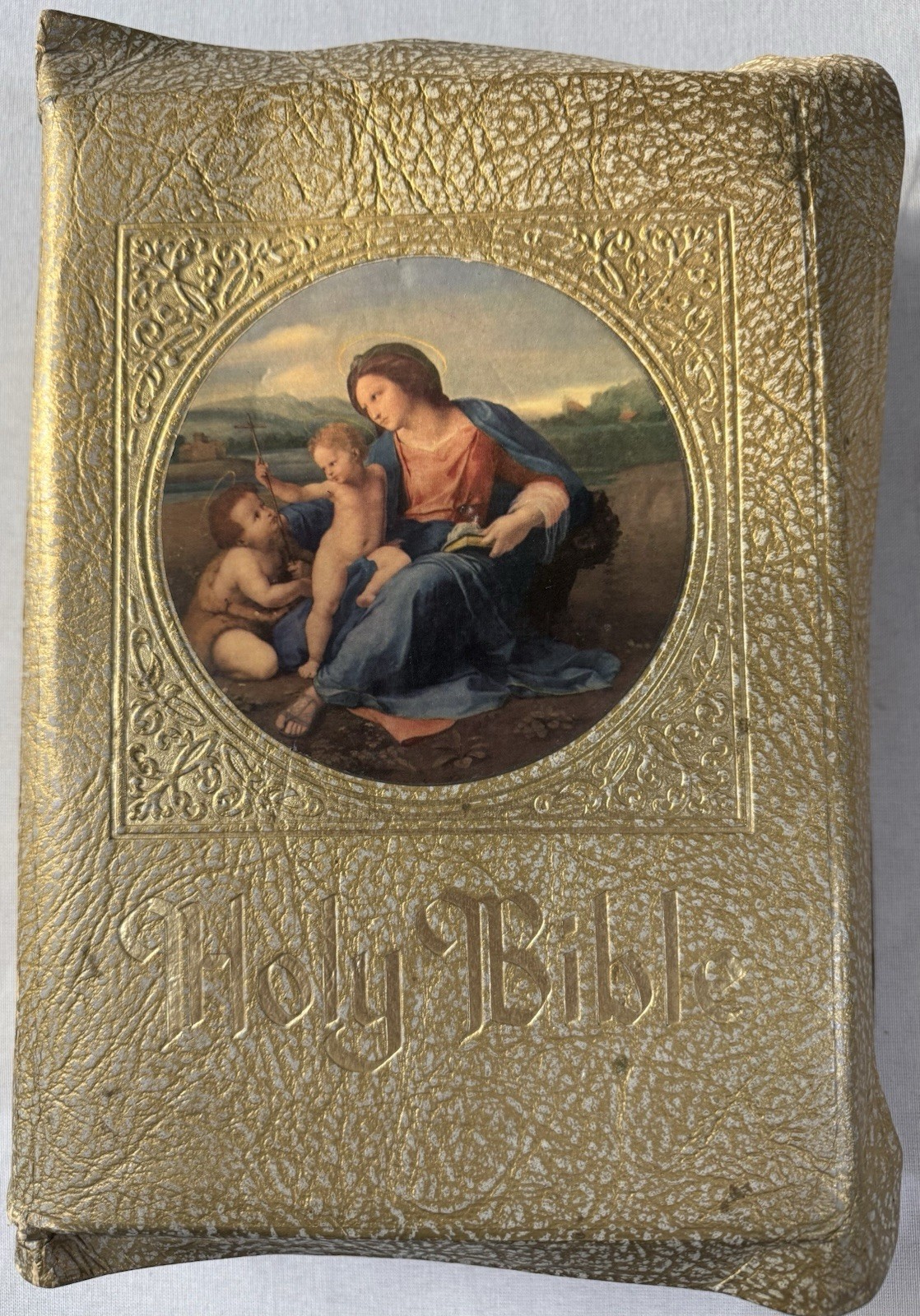 VTG 1953 Catholic Holy Bible Marian Edition Padded Gold Leatherette Illustrated