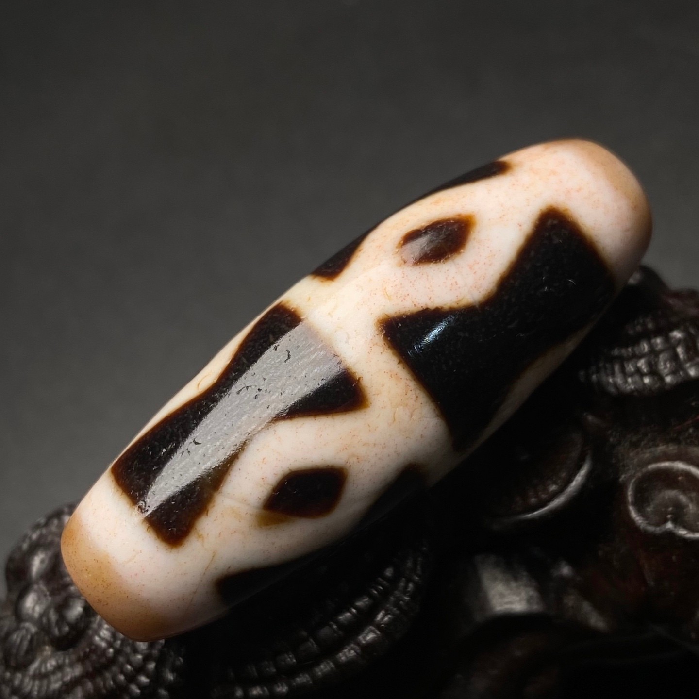 Rare Tibetan Buddhism Agate Vajra Totem Dzi Bead Amulet Necklace Pendant G715