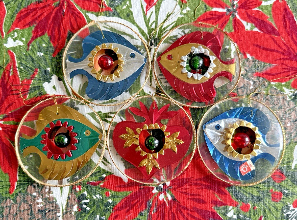 Vintage 70's Resl Lenz Foil & Glass Christmas Ornaments West Germany (5) Vintage 70's Resl Lenz Foil & Glass Christmas Ornaments West Germany (5)