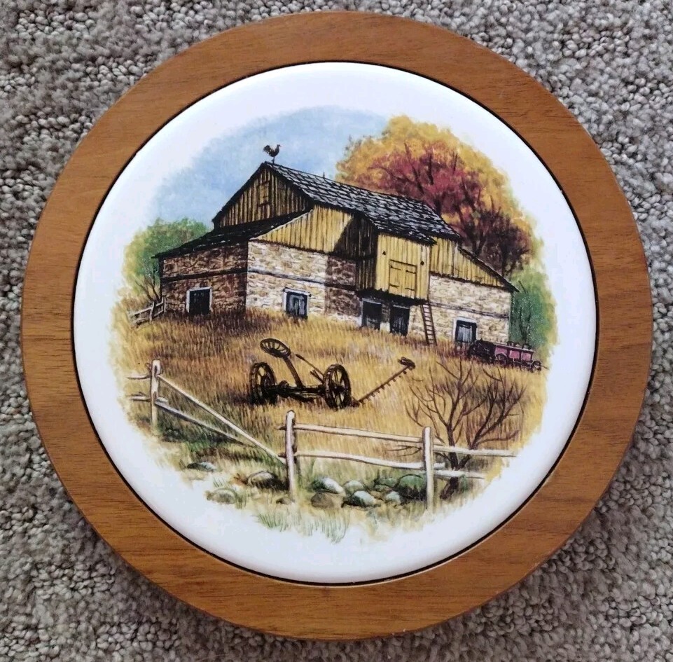 H R Johnson Ltd Round Framed Ceramic Tile Trivet Wall Hanger 7.75\