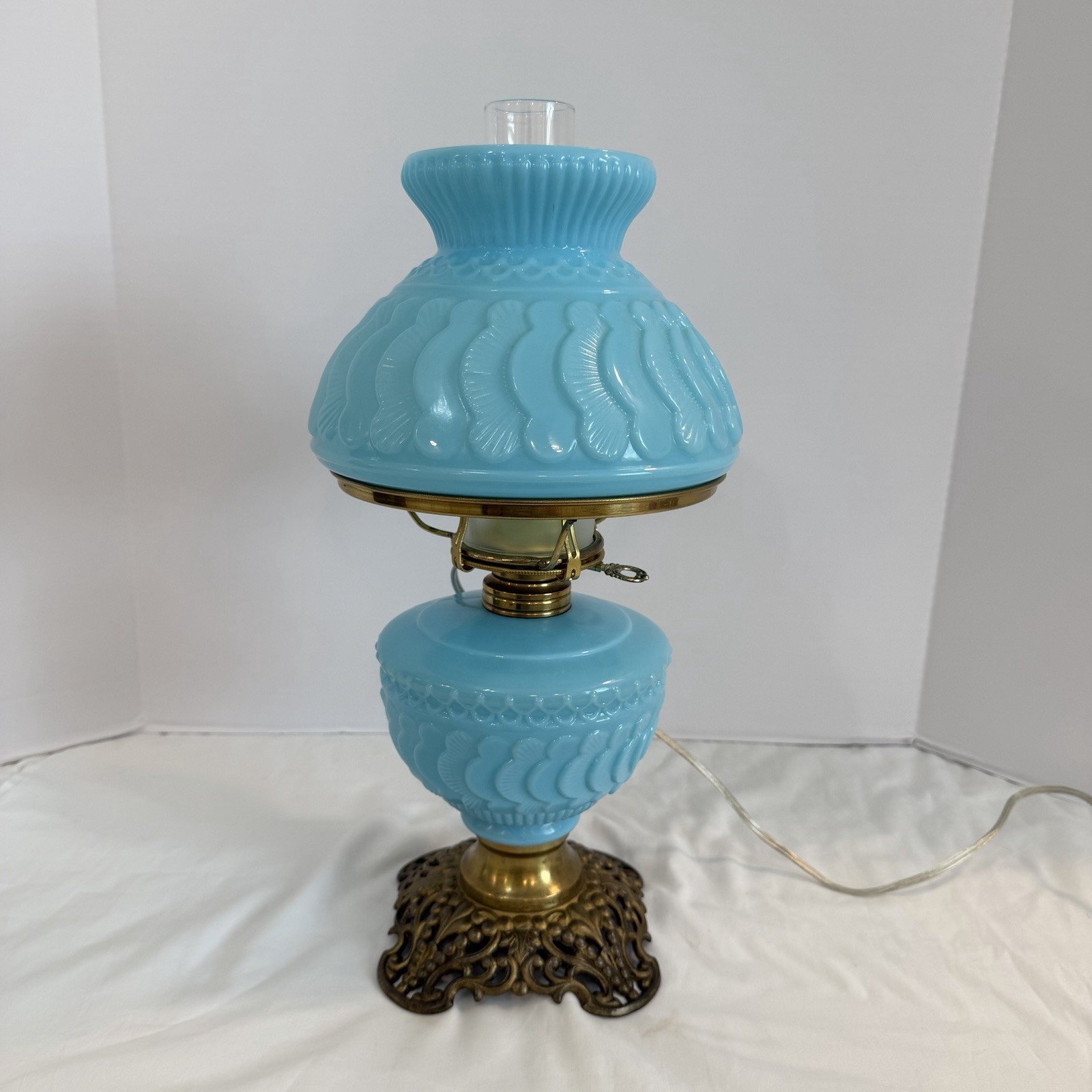 Vtg Fenton LG Wright Blue Satin Glass Puffy Poppy 17” Mini Parlor Lamp Complete
