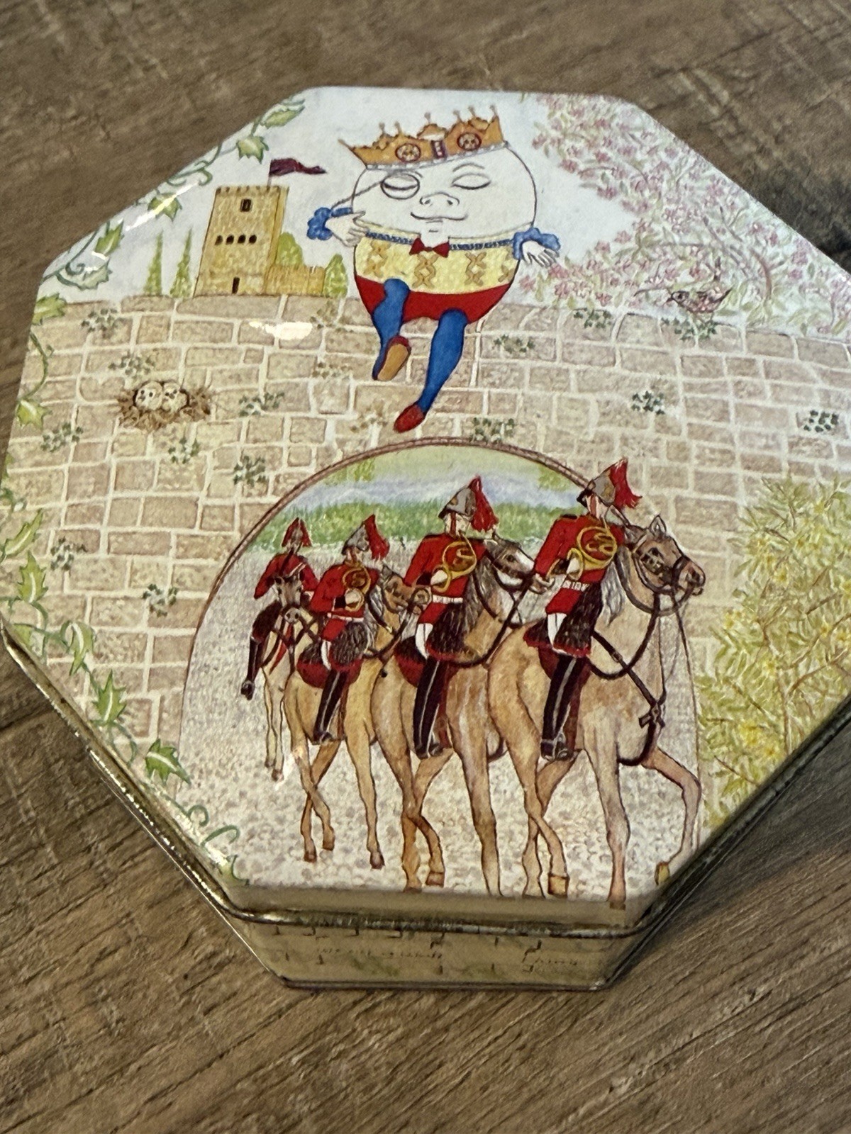 Vintage Bentleys Humpty Dumpty Octagon Jelly Bean Tin Box 