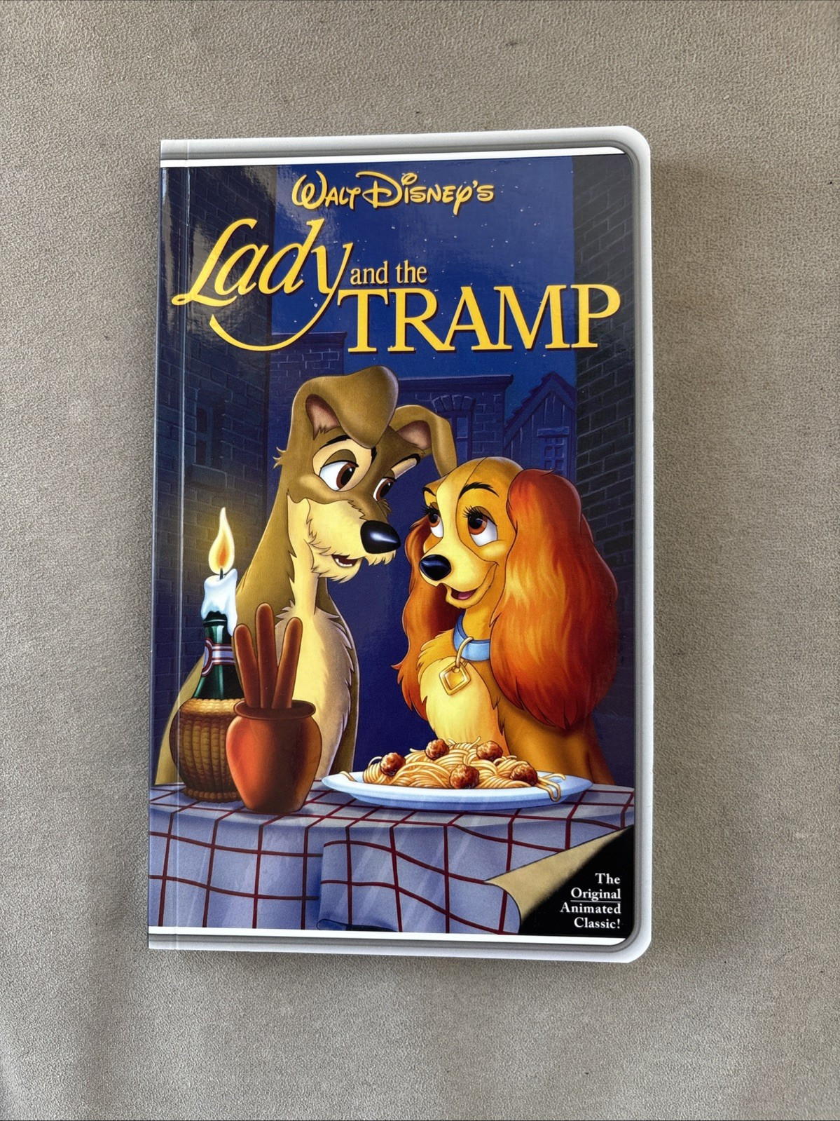 NEW Disney Parks Black Diamond Classics LADY & THE TRAMP Clamshell 7.5\