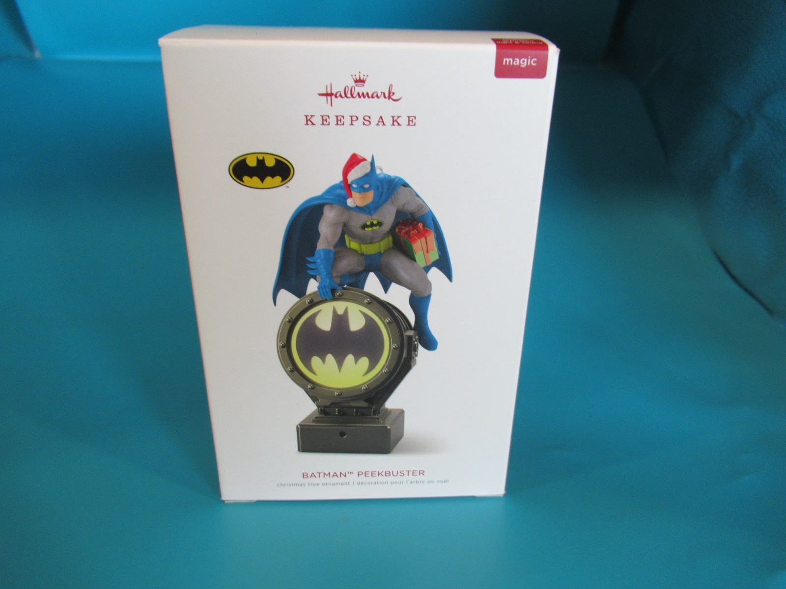 2018 Hallmark Batman Peekbuster