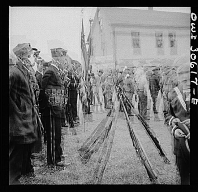 Photo:Ashland Maine Memorial Day Ceremonies 1900s Veterans Rifles Parade